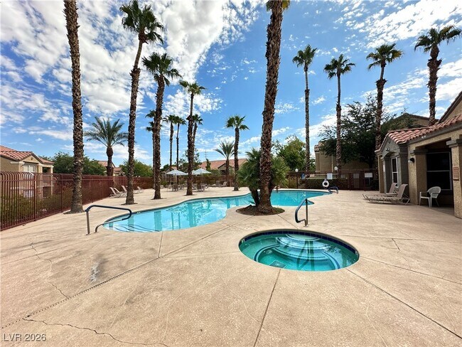 Foto del edificio - 2300 E Silverado Ranch Blvd