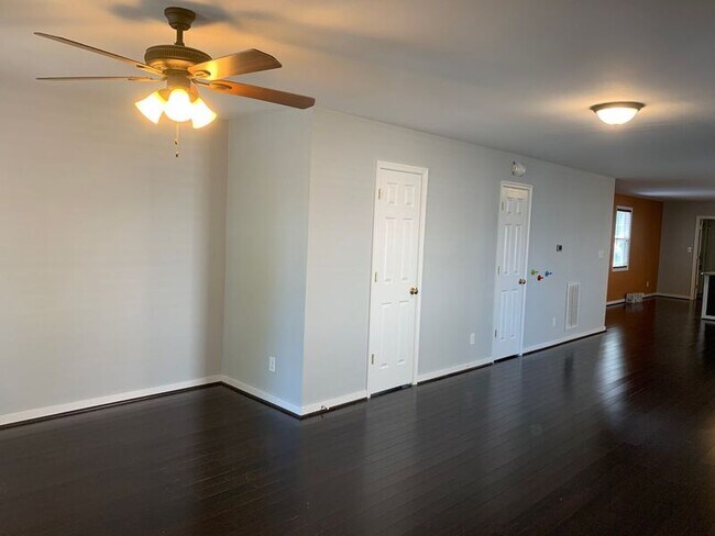Foto del edificio - 620 N 30th St
