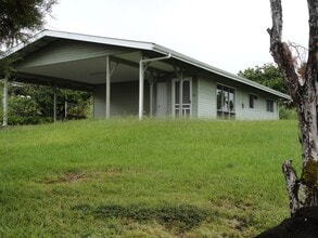 Building Photo - 124 Pakalana St