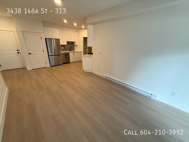 Photo du bâtiment - Brand New Bright Condo