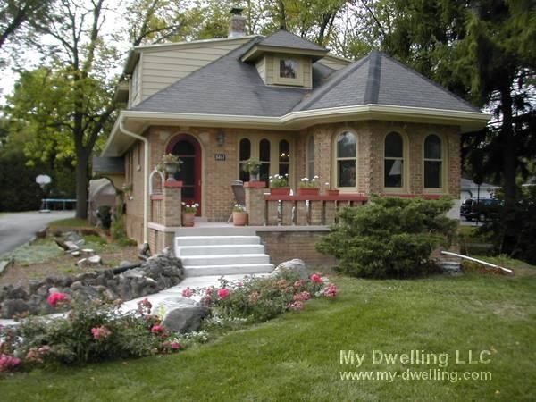 Foto principal - Brick Bungalow in Fox Point for Rent