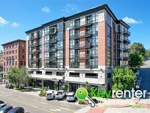 Building Photo - 708 Market St