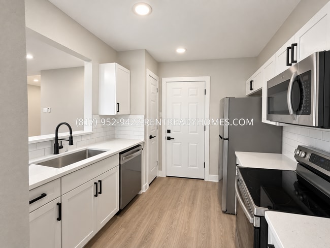 Building Photo - 4107 Fitzwater Dr