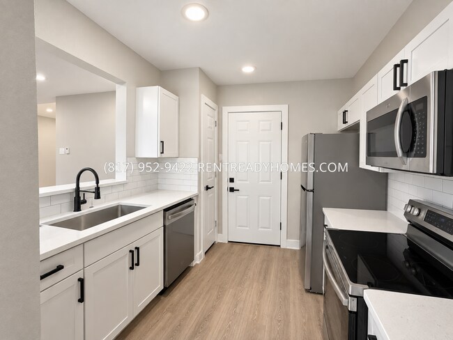 Foto del edificio - 4107 Fitzwater Dr