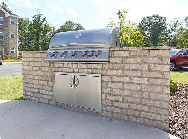 Grill Area - Arbors at Fort Mill