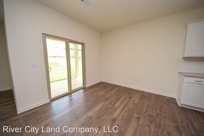 Foto del edificio - 4 br, 2 bath House - 425 Lilly Drive