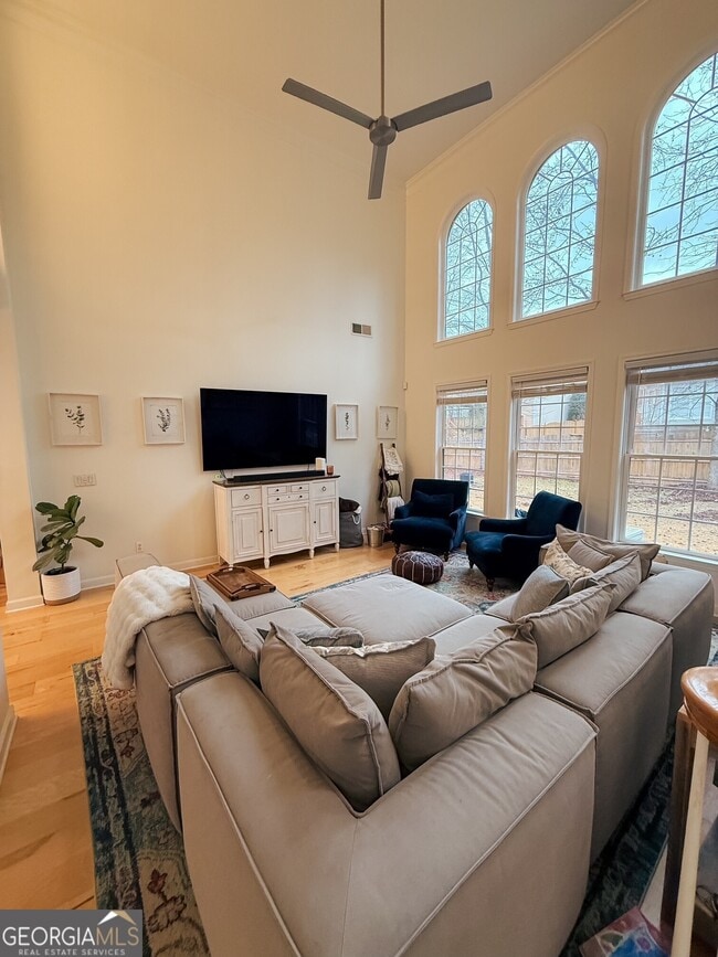 Foto del edificio - 109 Holly Springs Dr