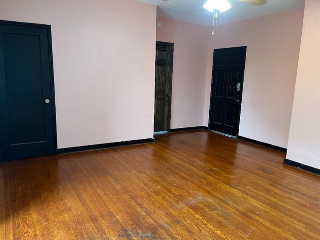 Foto del edificio - 210 Locust St