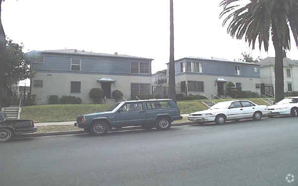 Primary Photo - 1146-1152 Menlo Ave