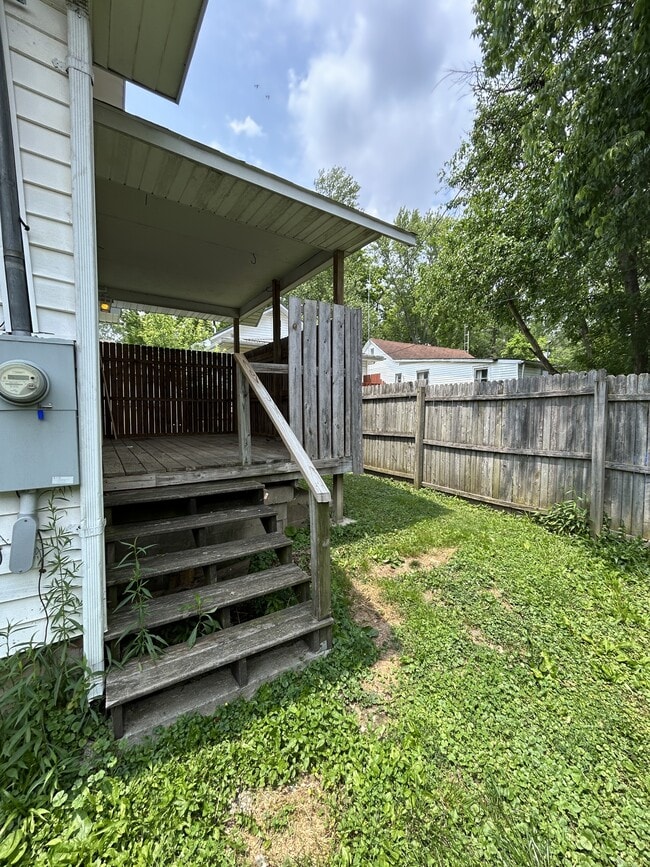 Foto del edificio - 1030 W 17th St