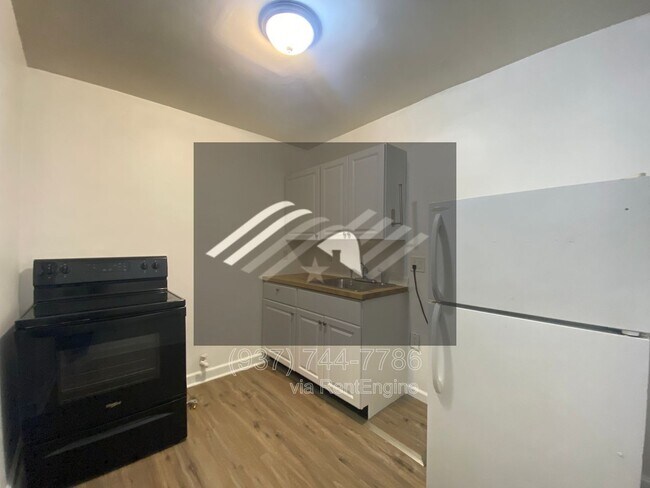 Foto del edificio - 408 N Wayne St