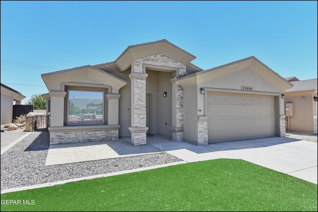 Building Photo - 12060 Mesquite Thorn Dr