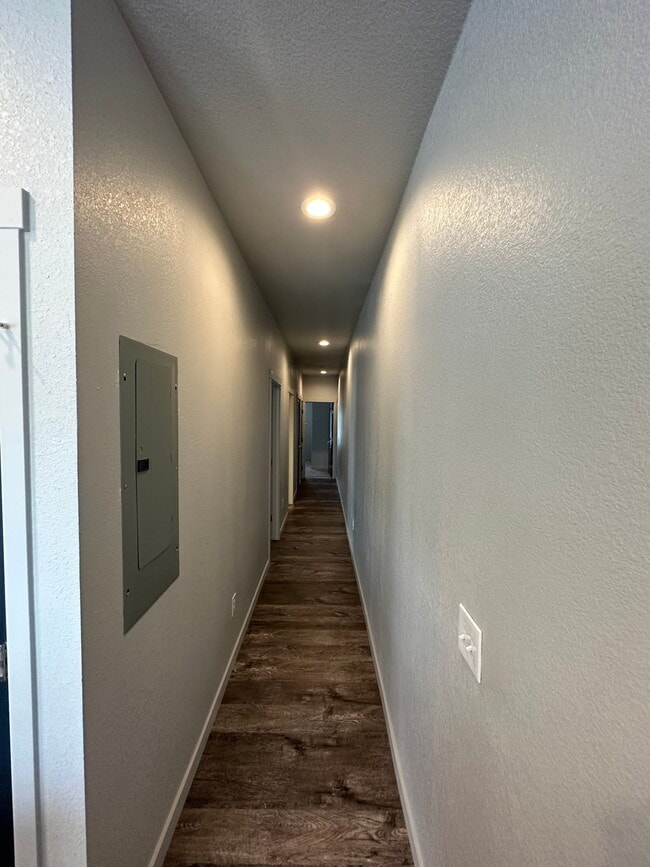 Building Photo - Brand new cottage apartment homes - New Co...