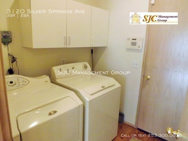 Foto del edificio - 3120 Silver Springs Ave