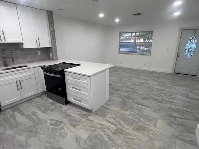 Building Photo - 2710 Peer Ln