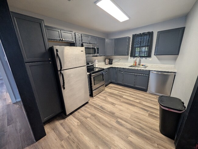 Foto del edificio - 1404 Wood St