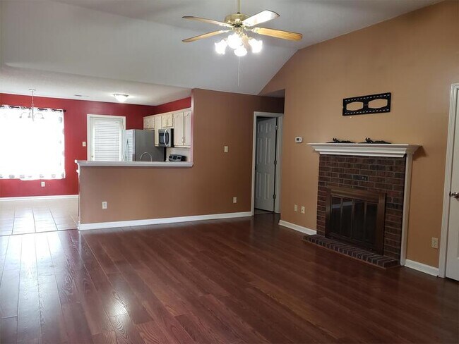 Foto del edificio - 6878 Lagrange Cir N