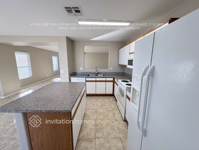 Foto del edificio - 11360 E Sunland Ave