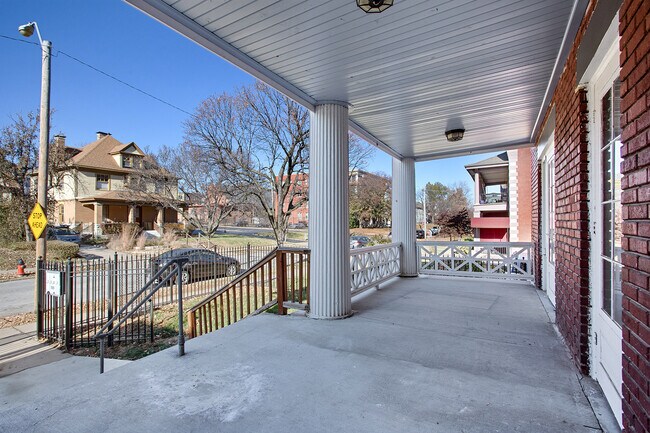 Building Photo - 3825 Baltimore Ave