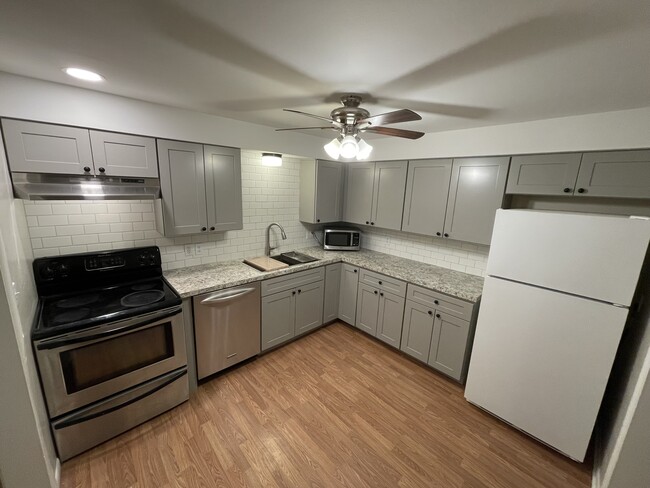Foto del edificio - 7638 2nd St