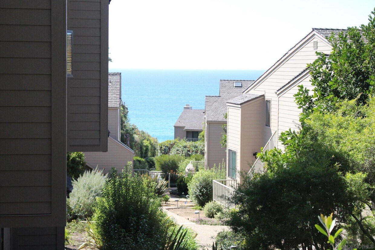 248 Dolphin Cove Ct, Del Mar, CA 92014 Condo for Rent in Del Mar, CA