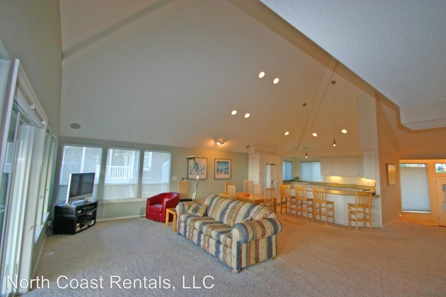 Building Photo - 160 Hilltop Dr