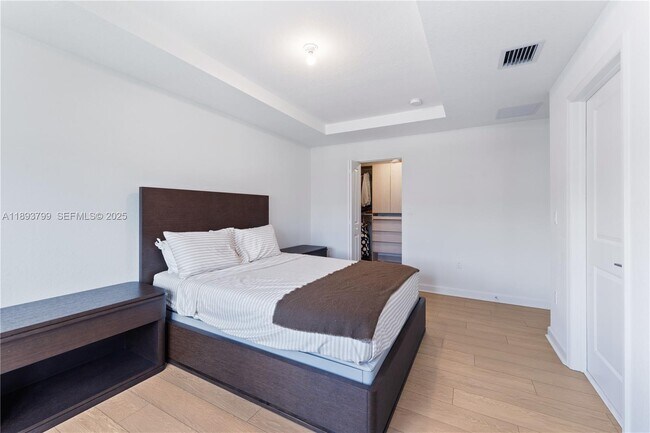 Foto del edificio - 5025 SW 37th St