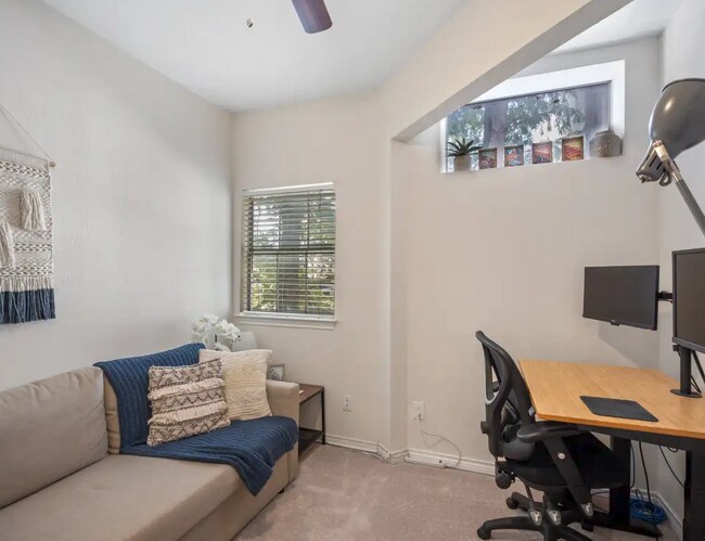 Foto del edificio - 1505 Elm St