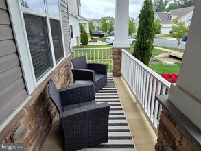 Building Photo - 4533 Shakespeare Cir