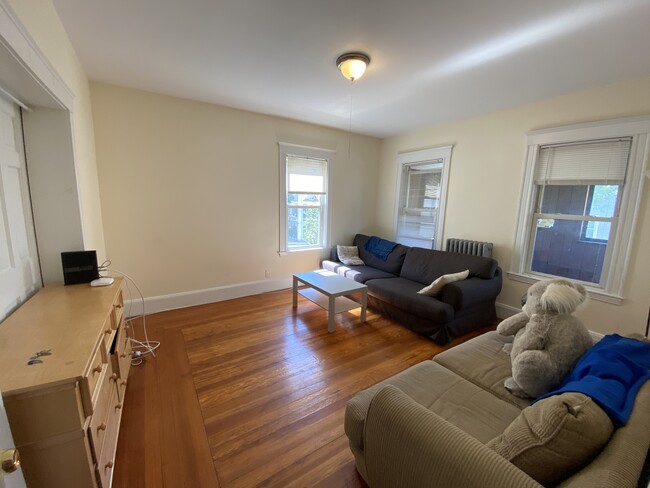 Building Photo - 43 Teele Ave