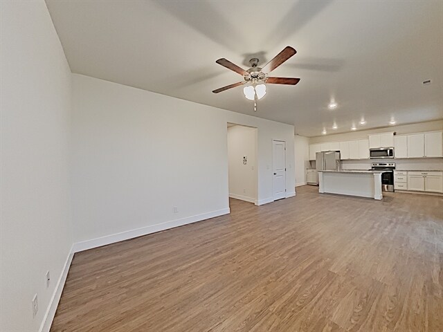 Building Photo - 6913 35th Place NE