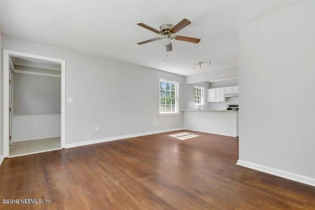 Foto del edificio - 3516 Myra St