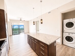 Building Photo - 9787 Katy Fwy