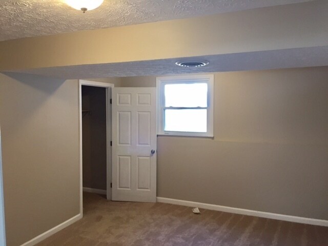 Foto del edificio - 108 Grenoble Rd