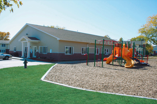 Foto del edificio - Cedar Valley Townhouses