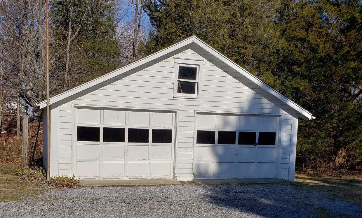 172 Stewart Rd, Pilesgrove, NJ 08098 Apartments in Pilesgrove, NJ