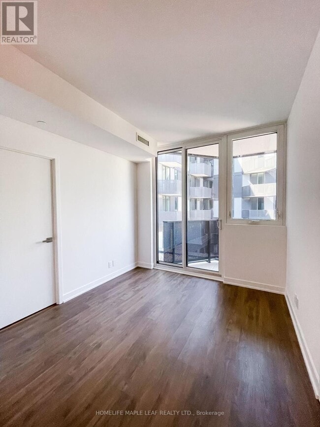 Building Photo - 30 Tretti Wy