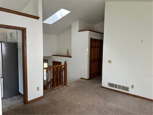 Building Photo - 698 Hanover Ct