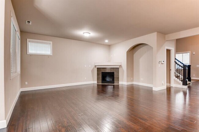 Foto del edificio - 1315 37th Street Place Southeast, Puyallup...