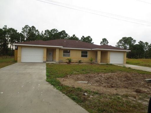 2 2 Duplex In Lehigh Acres Apartment For Rent In Lehigh Acres Fl Apartments Com