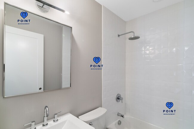 Building Photo - 66 Lubec St