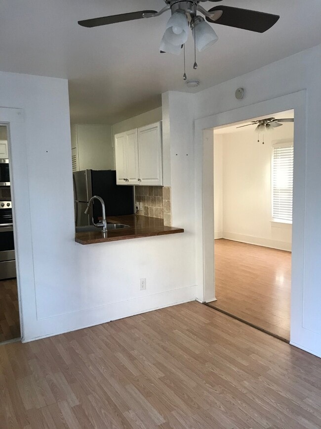 Building Photo - 510 Sul Ross St