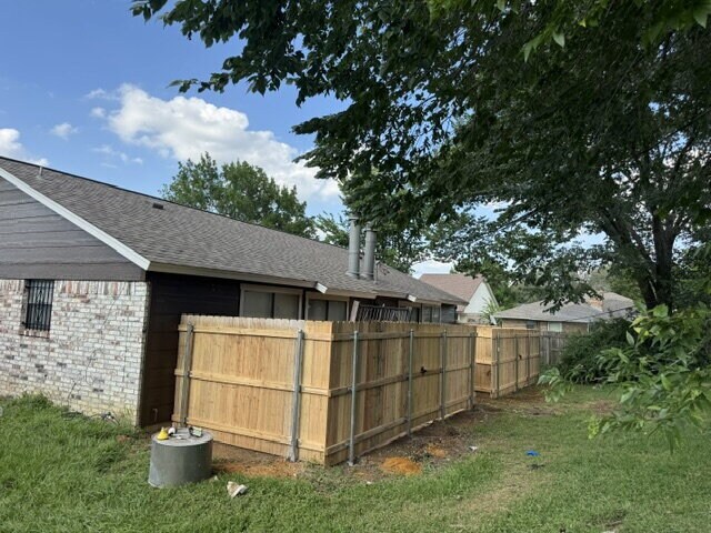 Photo - Pre-leasing 2/2/2 Duplex in the heart of Fort Worth! Apartment