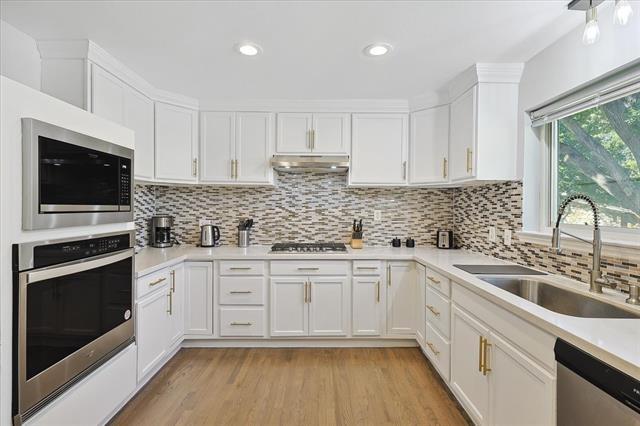 Foto del edificio - 3608 Courtdale Dr
