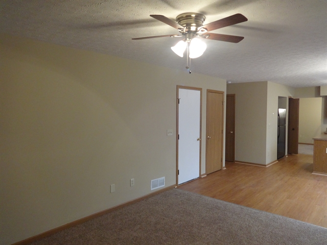 Building Photo - 3368 Emeline Dr