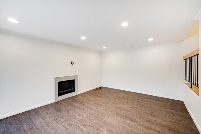 Foto del edificio - 1333 Valley View Rd