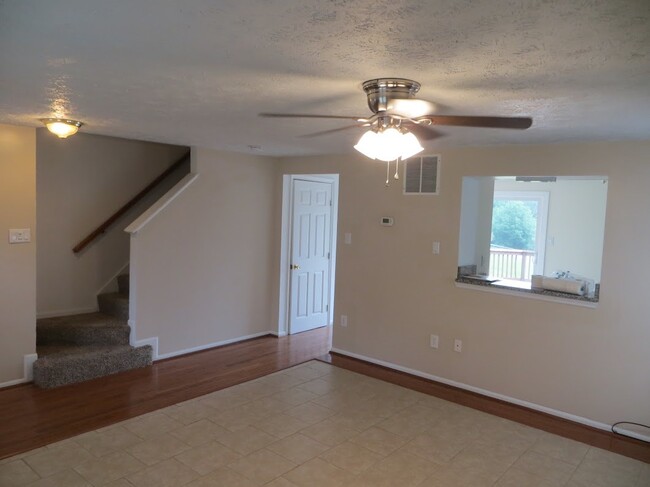 Foto del edificio - Gorgeous 4BR/2BA EOG Townhome in Elkridge!