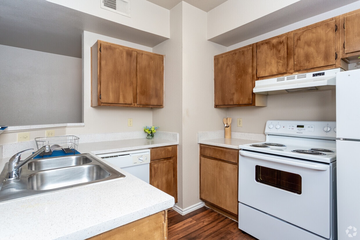 Primary Photo - z-112525-Villas of Remond