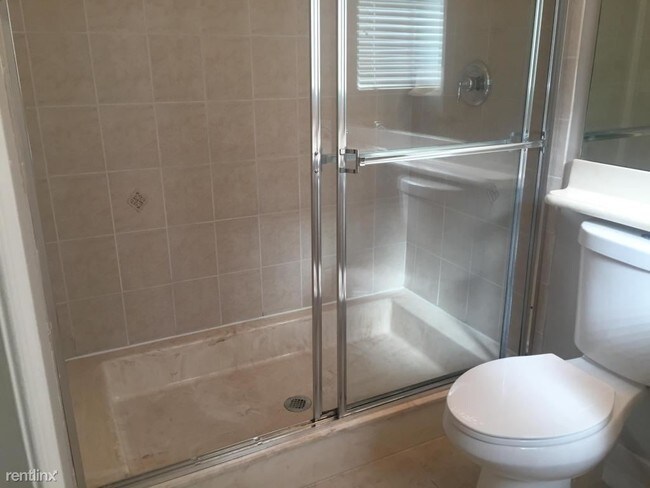 Foto del edificio - 3 br, 2.5 bath Townhome - 1220 Via Maggio