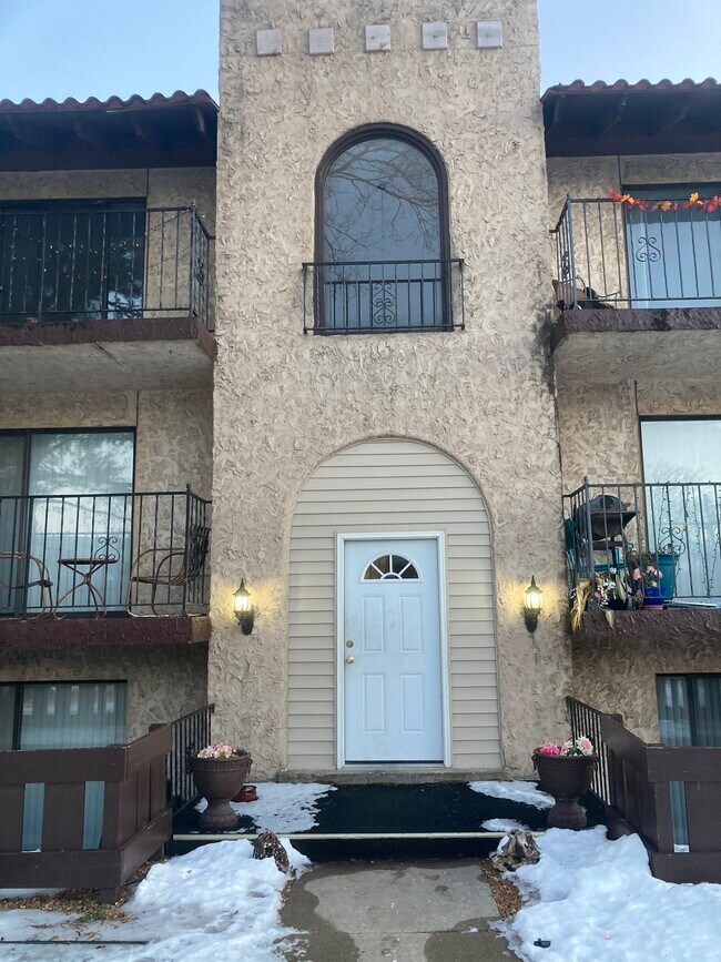 Foto del edificio - 137 North 45th St Apt 2